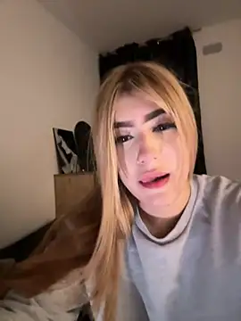 akirahattori online show from April 2026 12:37:01 AM