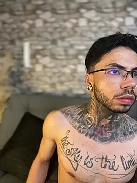 Walker Thomas1 online show from February 2025 02:19:02 AM