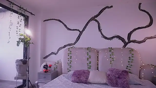 soidai miiu online show from November 2025 04:20:01 PM