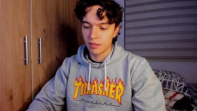 Mastrangelo xxx online show from December 2025 03:57:01 AM