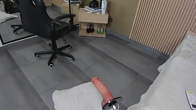 JessyCream online show from February 2026 02:23:01 AM