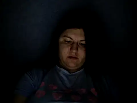 KiraSwee online show from December 2024 10:20:02 PM