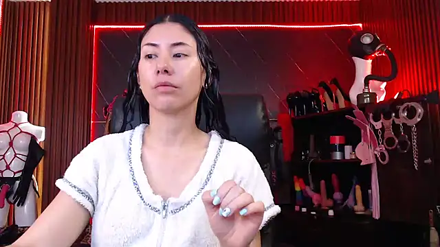 XiaQueen online show from September 2025 11:59:02 AM