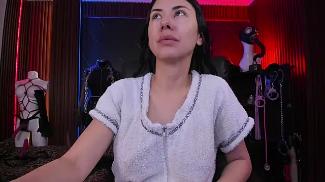 Snapshot of XiaQueen chatting on January 2026 11:47:01 AM XiaQueen online show from January 2026 11:47:01 AM