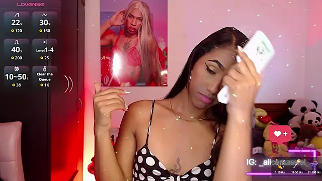 Alissemasiel online show from January 2026 02:33:02 PM