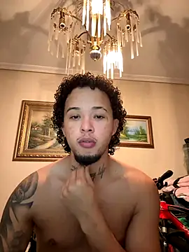 yeiyei oficial online show from November 2025 08:18:01 PM