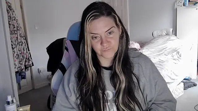 AureliaXOX online show from February 2025 09:36:02 AM