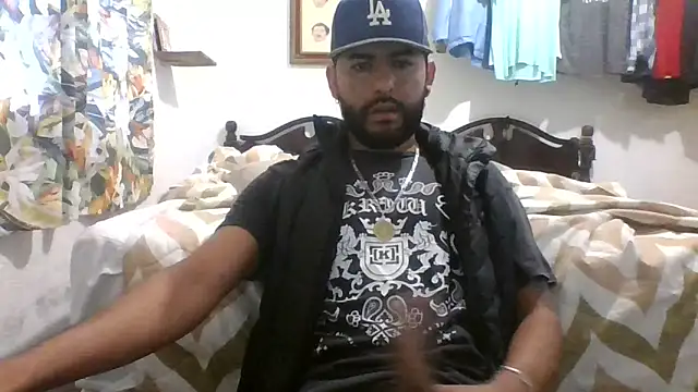 Snapshot of dickman10 chatting on September 2025 01:35:02 PM dickman10 online show from September 2025 01:35:02 PM