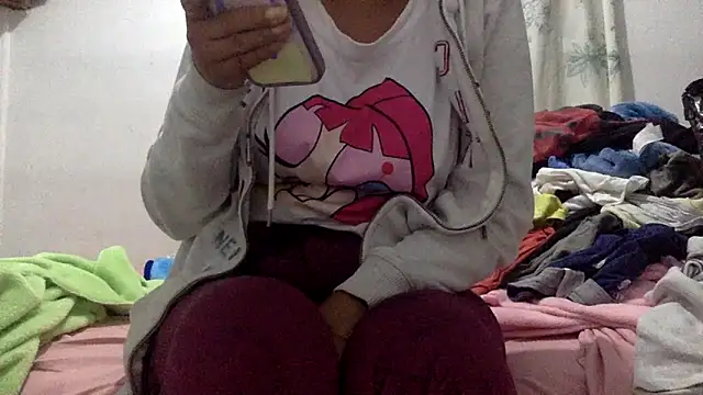 sharonlopez9611 online show from September 2025 03:33:02 AM