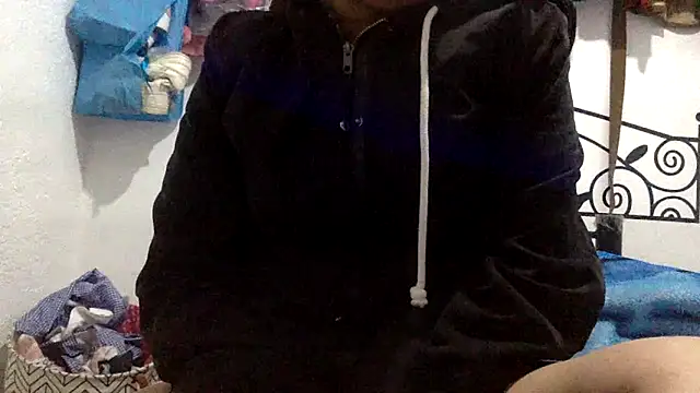 sharonlopez9611 online show from February 2026 03:16:02 AM