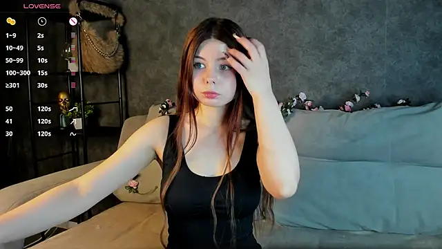 Amely Li1 online show from November 2025 09:30:01 AM