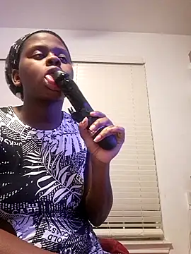 Snapshot of CocoaDoll22 chatting on March 2026 05:46:01 AM CocoaDoll22 online show from March 2026 05:46:01 AM