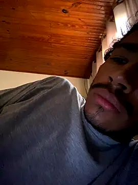 Mineirinho043 online show from September 2025 12:05:01 PM