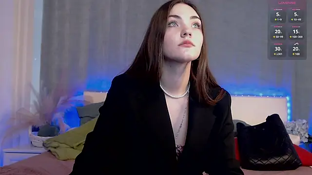 Kira Jin online show from March 2025 06:52:02 AM