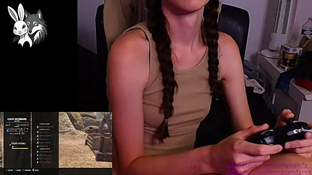 Snapshot of BadBunnyXWolfyLive chatting on September 2025 11:10:01 AM BadBunnyXWolfyLive online show from September 2025 11:10:01 AM