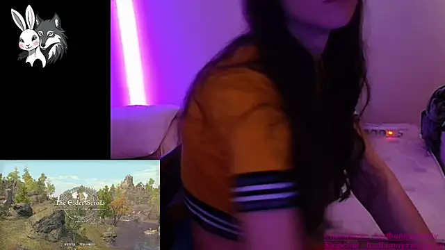 Snapshot of BadBunnyXWolfyLive chatting on October 2025 06:39:01 PM BadBunnyXWolfyLive online show from October 2025 06:39:01 PM