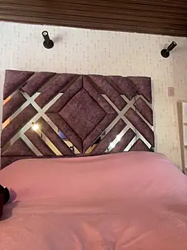 Maggie Geller online show from March 2025 02:12:02 PM