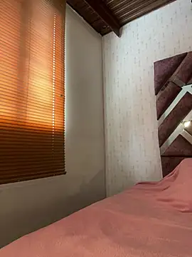 Maggie Geller online show from March 2025 05:17:02 PM