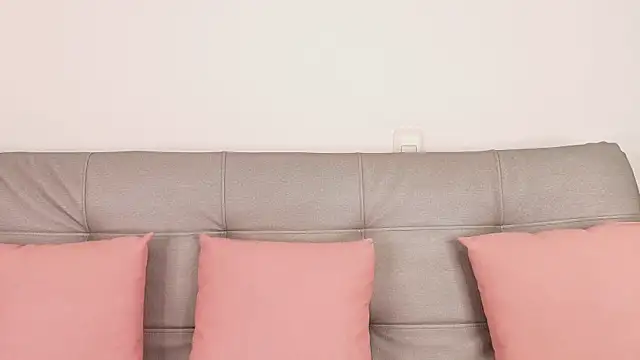 MarianaGiiiL online show from April 2026 03:12:01 AM