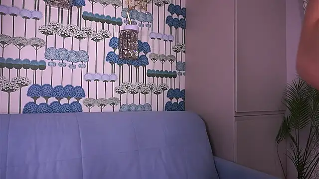 LizbethGee online show from February 2025 03:00:01 PM