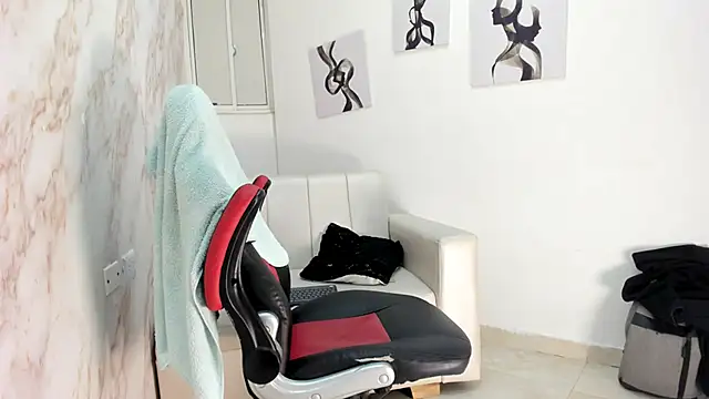 ANDRES STUD online show from November 2025 05:18:02 AM