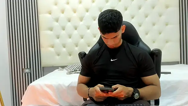 ANDRES STUD online show from March 2026 04:06:02 AM