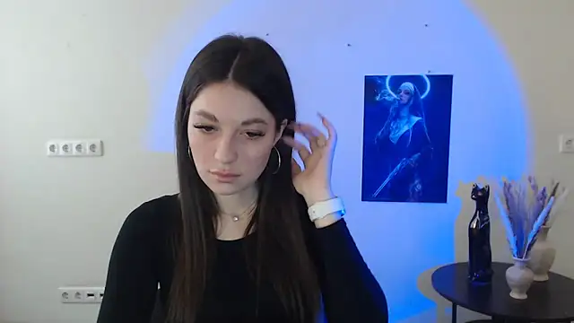 Snapshot of Eva_Eldis chatting on February 2025 01:22:02 PM Eva Eldis online show from February 2025 01:22:02 PM