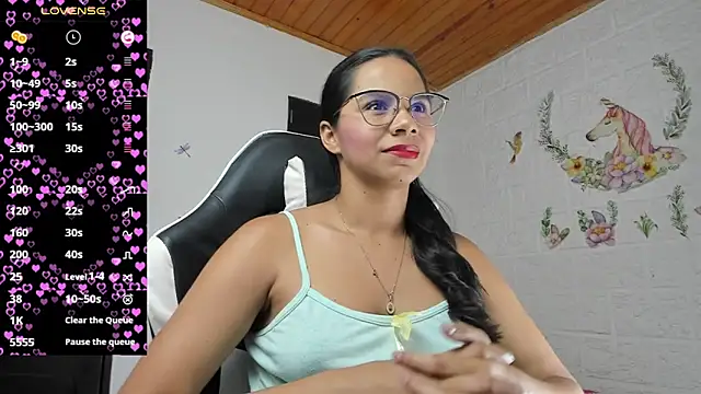 alisson hoffman05 online show from May 2026 11:03:02 PM