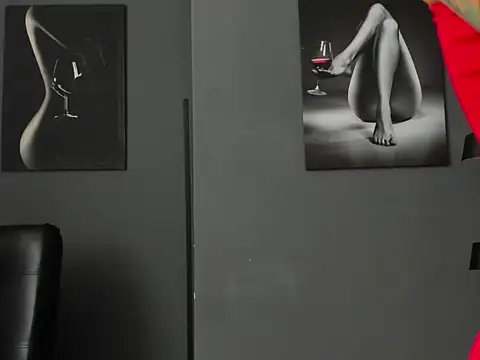 karlyjons12 online show from January 2026 05:04:01 PM