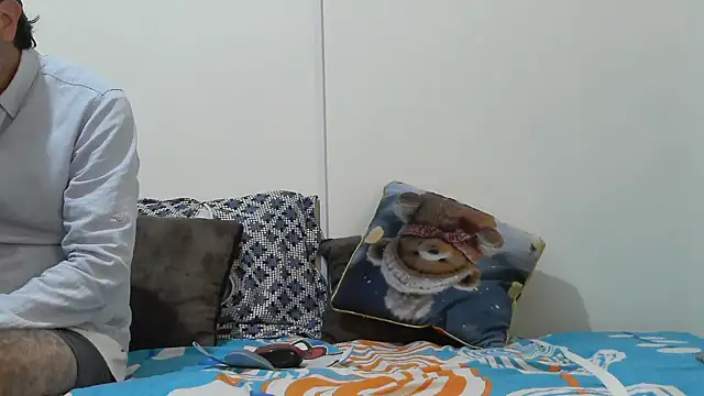 jeans and emma online show from March 2026 12:38:01 AM