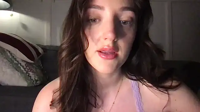 laceyjames24 online show from April 2026 07:29:02 PM