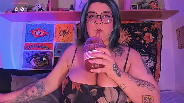 Banana squirt online show from November 2025 09:58:01 PM