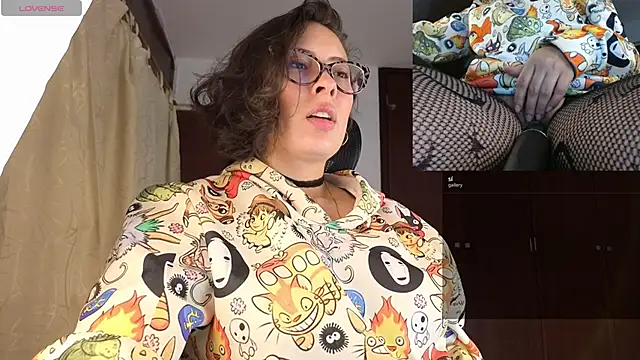 sophia dumont online show from November 2025 01:08:02 AM