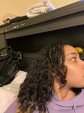 Snapshot of tastylolaaa chatting on February 2025 12:08:02 AM tastylolaaa online show from February 2025 12:08:02 AM