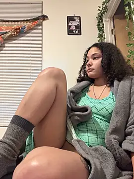 Snapshot of tastylolaaa chatting on October 2025 10:43:02 AM tastylolaaa online show from October 2025 10:43:02 AM