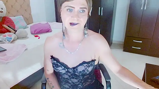Snapshot of Dolldirtyxxx chatting on July 2026 05:02:01 AM Dolldirtyxxx online show from July 2026 05:02:01 AM