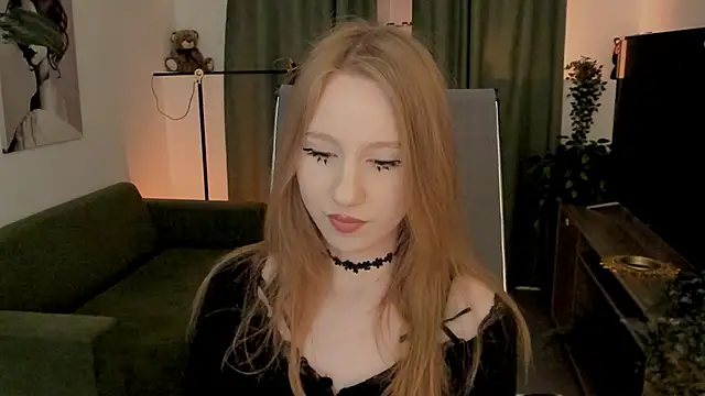 DariaTate online show from May 2026 12:00:01 PM