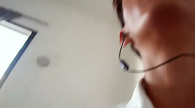 Snapshot of ChavoOT chatting on March 2025 10:41:02 PM ChavoOT online show from March 2025 10:41:02 PM