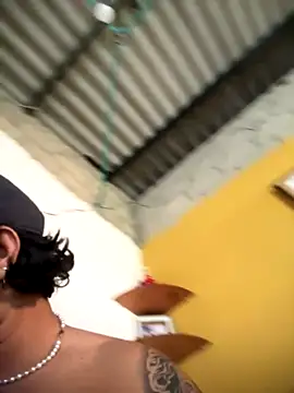 Snapshot of daniel6916 chatting on November 2025 02:43:02 PM daniel6916 online show from November 2025 02:43:02 PM