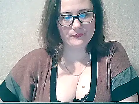 Snapshot of MerryLaCherry chatting on February 2025 02:04:02 AM MerryLaCherry online show from February 2025 02:04:02 AM