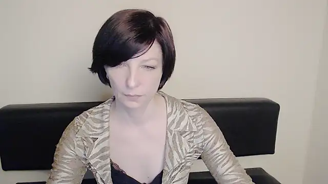  AngeliaFlow  online show from February 2025 07:15:01 AM