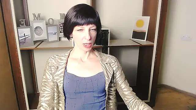  AngeliaFlow  online show from September 2025 06:15:02 AM