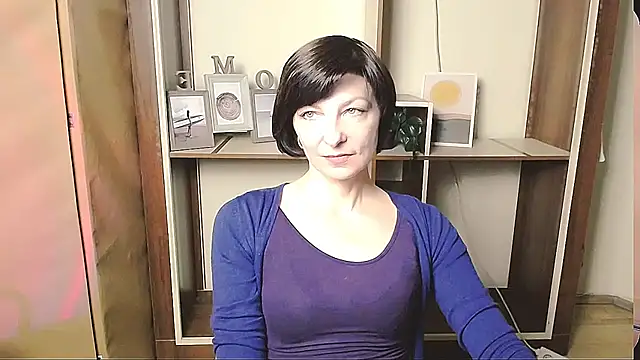 Snapshot of _AngeliaFlow_ chatting on May 2026 08:32:02 AM AngeliaFlow online show from May 2026 08:32:02 AM