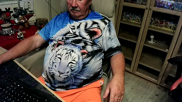 barenfan online show from November 2025 11:19:02 PM