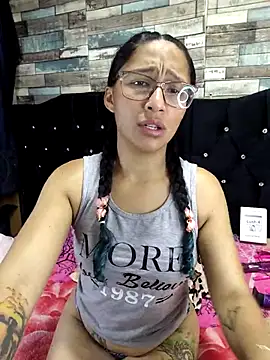 isabella beauty 01 online show from March 2025 01:14:02 PM