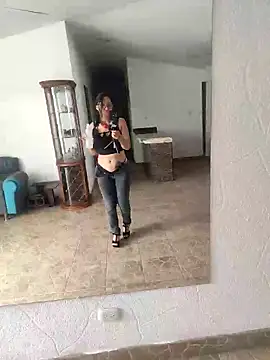 isabella beauty 01 online show from March 2025 01:18:01 PM