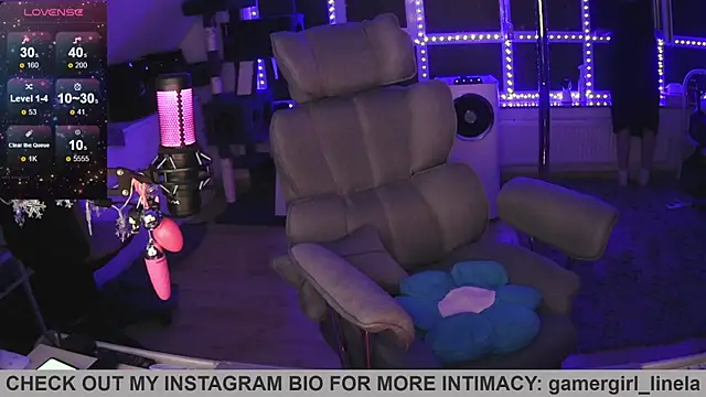 Snapshot of Gamergirl-Linela chatting on June 2026 09:07:02 PM Gamergirl-Linela online show from June 2026 09:07:02 PM