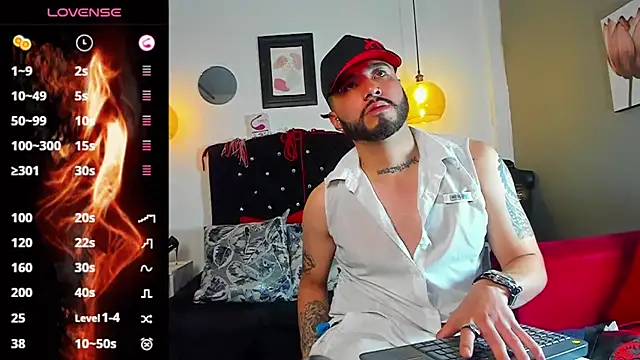 Noa Bonucci online show from February 2025 02:04:02 PM