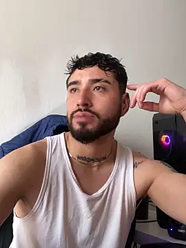 Noa Bonucci online show from September 2025 01:13:01 PM