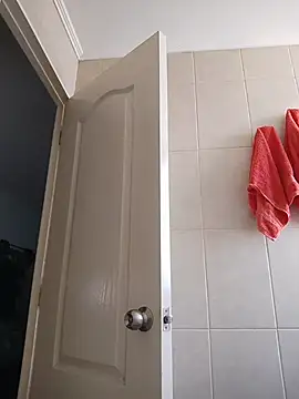 MaiPandora online show from December 2025 02:01:02 PM